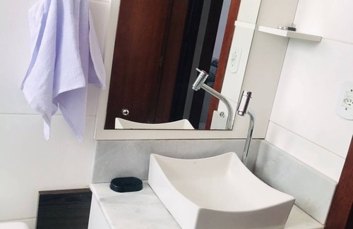 Sao Jose Apartamento | Apt 3 d 95 m2 with 3 air tv wifi large 24 hour concierge