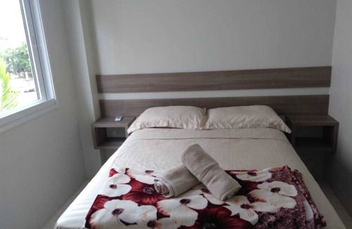 Garopaba Apartamento | Apt 3 dormitorios nuevos con terraza (Centro) Praia de Garopaba / SC