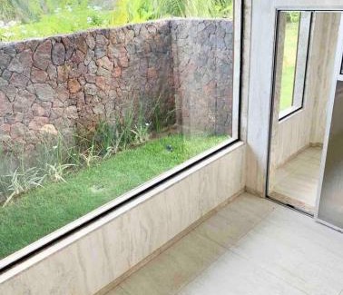 Castelo da Torre Apartamento | Apt 3 Quartos em Condo de Luxo
