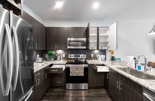 McKinney Apartamento | Apt 335 · Luxury 2Bd Queen Unit | Free Parking |Hwy121| TPC
