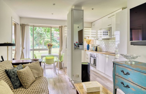Clichy Apartamento | Apt 37 m², 1 Chambre, vu Jardin à Clichy Avec une Place de Parking