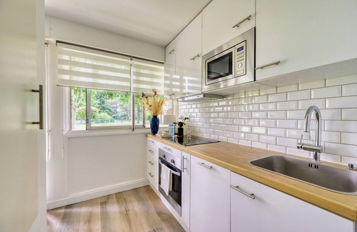 Clichy Apartamento | Apt 37 m², 1 Chambre, vu Jardin à Clichy Avec une Place de Parking