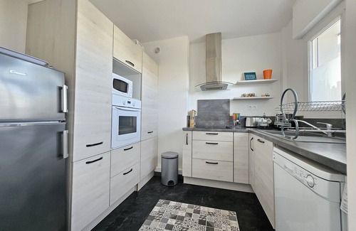 Pontaillac Apartamento | Apt 4 Pers, 1 min de la Plage, Parking Privé
