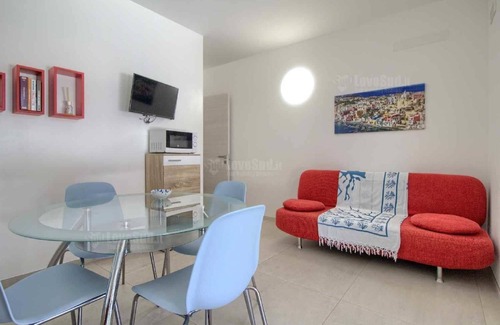 Torre Vado Casa | Apt A - Beach View Villa Controvento