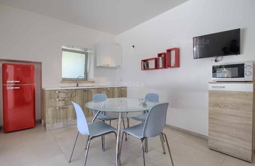 Torre Vado Casa | Apt A - Beach View Villa Controvento