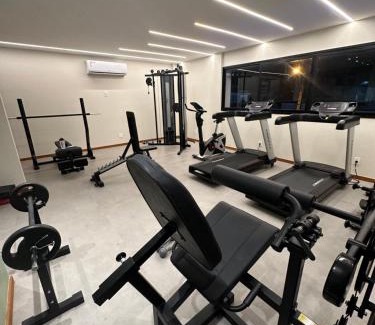 Buraquinho Apartamento | Apt alto padrão 3min da praia
