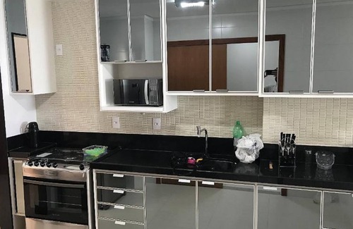 Praia do Morro Apartamento | Apt Beira Mar.luxo, w / 3 Rooms / 1 suite, w / 2 Garage