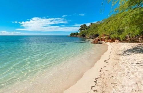 Guanica Apartamento | Apt Cabins, Beach Pool & Min, Apt B