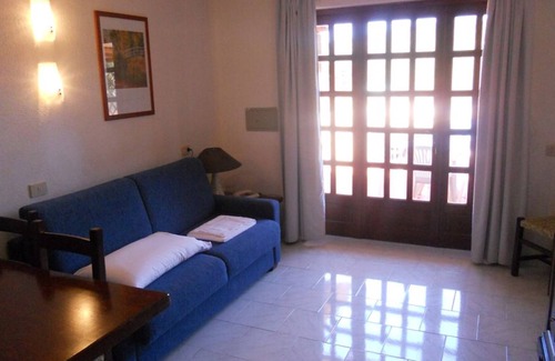 Arzachena Apartamento | Apt. Costa 1A with shared Swimming Pool