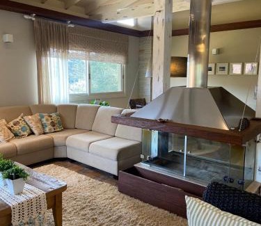 Planalto Apartamento | Apt dos Sonhos em Gramado 400mt Lago Negro!