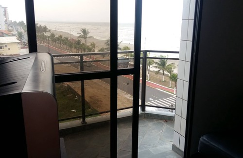 Balneario Santa Eugenia Apartamento | Apt facing the sea very comfortable!