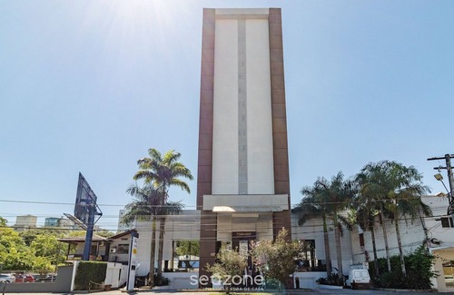 Centro Apartamento | Apt in Condo With Pool in Blumenau Pem1301