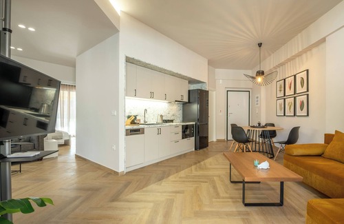 Monastiraki Apartamento | Apt in Monastiraki with balcony and Acropolis view