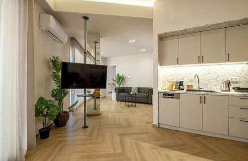 Monastiraki Apartamento | Apt in Monastiraki with balcony and Acropolis view