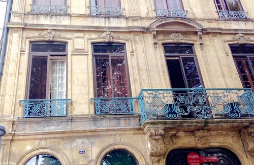 Quartier Vieux Marche-Cathedrale Apartamento | facilidad de aparcamiento 94m2 apartamento en el centro de Rouen, en frente de la entrada en contra
