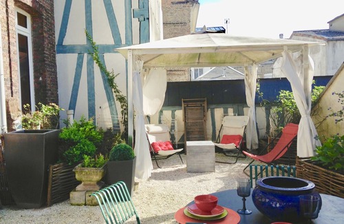Quartier Vieux Marche-Cathedrale Apartamento | facilidad de aparcamiento 94m2 apartamento en el centro de Rouen, en frente de la entrada en contra