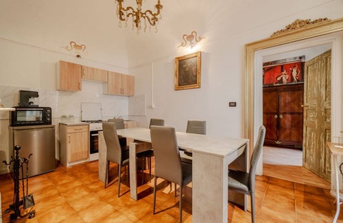 Historic Centre Apartamento | APT IN THE CENTER 700 meters from Piazza V.Veneto! x4
