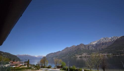 Oliveto Lario Apartamento | Apt Jolanda Bellagio Wild Flowers