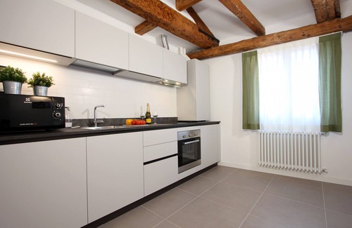Santa Croce Apartamento | Apt. Longhi (Residence Artisti)