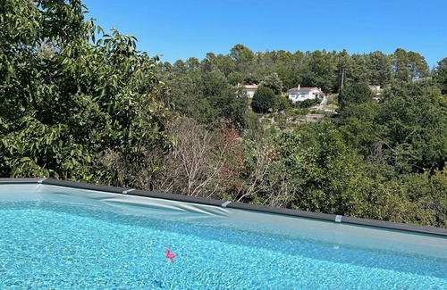 Montauroux Apartamento | Apt Meublé Tout Confort, Indépendant, au Calme Absolu, Avec Piscine Privative