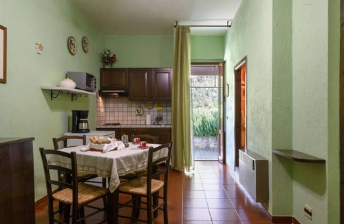 Castelfranco di Sopra Apartamento | Otelo - Residence Casa Lama - 4 / 6P - 2 habitaciones con baño privado, jardín, terraza