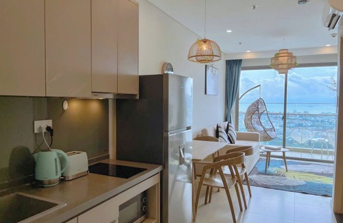 Thang Tam Condominio | Apt TheSong 1Br corner job ,nice view, lake