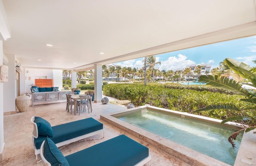 Punta Cana Apartamento | Apt w/ 2BR-beachfront/private pool in Sotogrande