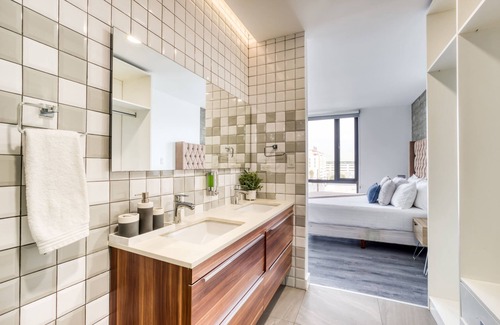 Avenida Revolucion Apartamento | Apt w/ PVT Balcony: Gym+Lounge+B/Center & Billiards