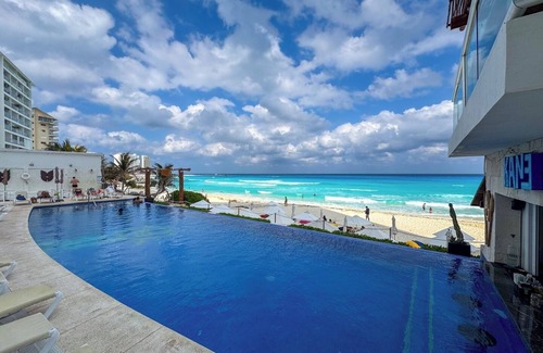 Punta Cancun Apartamento | Dpto. en Punta Cancún con Vista y Playa