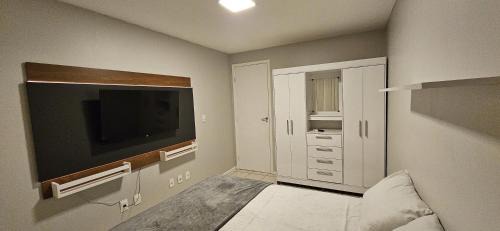 Praia de Iracema Apartamento | Apto 2 Quartos com Suíte, Garagem, 300m da Praia