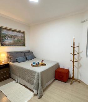 Piratuba Apartamento | Apto Alamanda - 2 Quartos - Apto aconchegante, confortável e de frente para avenida principal!