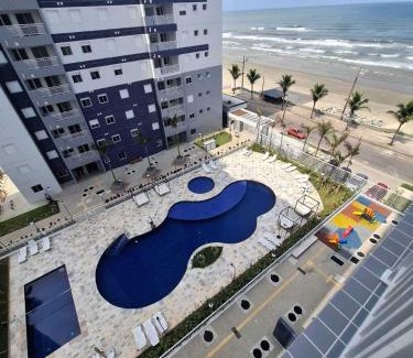 Balneario Umurama Apartamento | Apto Beira-Mar com Vista, Churrasqueira e Piscina