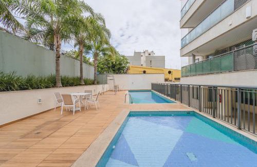 Niteroi Apartamento | Apto com piscina, WiFi, ar-condicionado e garagem