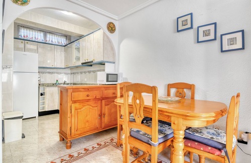 Santa Pola Apartamento | Terraza, 2 dormitorios, 600MB Wifi, Parking en la Puerta.