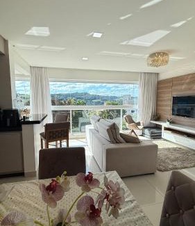 Piratuba Apartamento | Apto Das Margaridas- 3 Quartos, Apto todo climatizado, amplo, confortável, ao lado do Parque Termal!