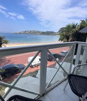 Oleiros Apartamento | Apto de lujo encima de la playa