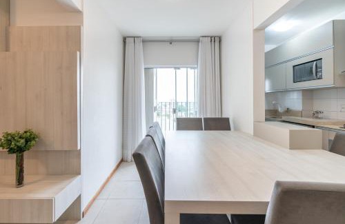 Barra Velha Apartamento | Apto em Barra Velha 340m da PRAIA com SACADA com CHURRASQUEIRA, AR CONDICIONADO WI-FI, PISCINA, PORTARIA 24h, ACADEMIA MINI MERCADO e vaga de GARAGEM