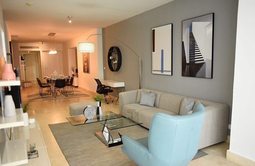 Marbella Apartamento | Apto en YOO Avenida Balboa con vista al Mar