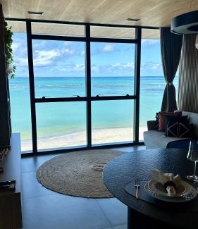 Pajucara Apartamento | Apto Luxo Beira-Mar com Varanda de Frente para o Mar da Praia de Pajuçara NT1207