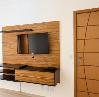 Santa Monica Apartamento | Apto prox Madrecor, Ufu, Parque Sabia c Ar condicionado, Garagem