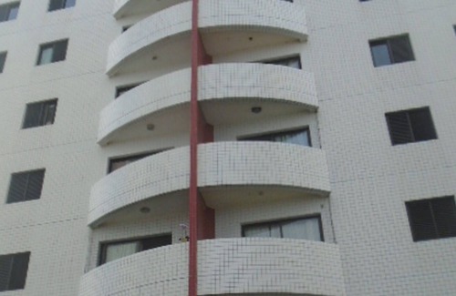 Itanhaem Condominio | Apto Condominio Satelpraia pie en la arena