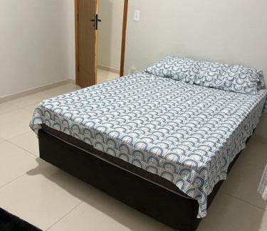 Aparecida Apartamento | Apto térreo Mãe Aparecida 8 pessoas 3km do santuário com WiFi ,ar condicionado nos quartos