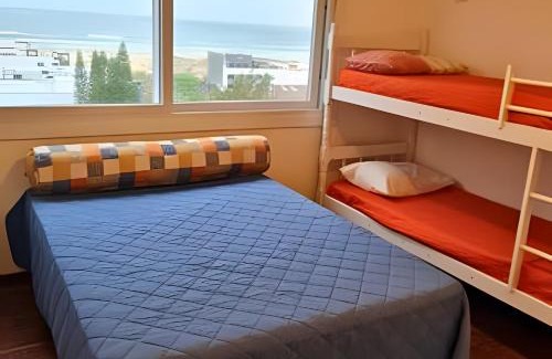 Torres Apartamento | Apto vista mar | 200mts da praia | Quatro Praças