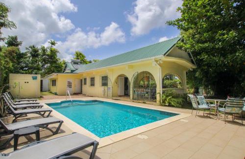 Sunset Crest Casa | Aqua Bliss home by Bluescape