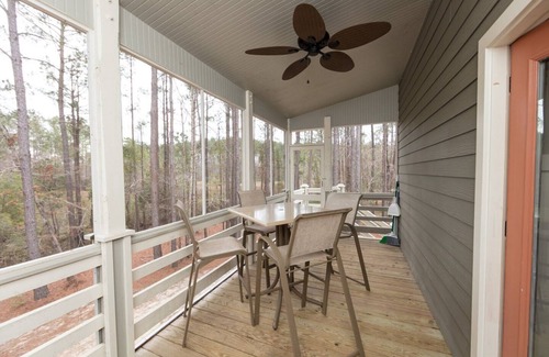 Minnesott Beach Cabaña | 'Aqua'estrian - Perfectly cozy and comfortable!