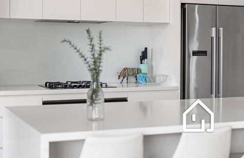 Blairgowrie Casa | Aqua Luna – Stylish Retreat by Koonya Ocean Beach