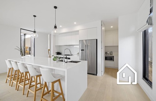 Blairgowrie Casa | Aqua Luna – Stylish Retreat by Koonya Ocean Beach