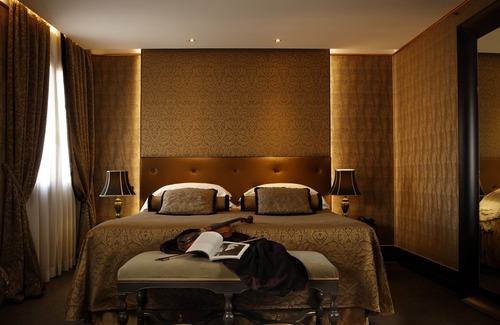 Castello Hotel | Aqua Palace Hotel