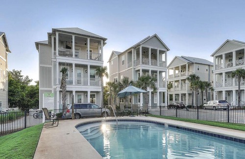 Inlet Beach Casa | Aqua Paradise by Five Star Properties