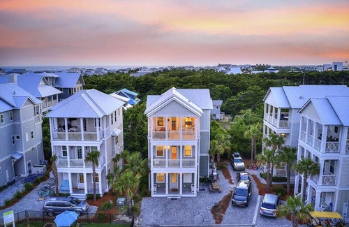 Inlet Beach Casa | Aqua Paradise by Five Star Properties